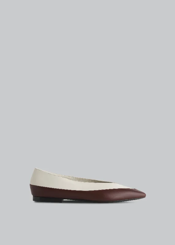 Bicolor Ballerina Flat - Ivory / Chocolate